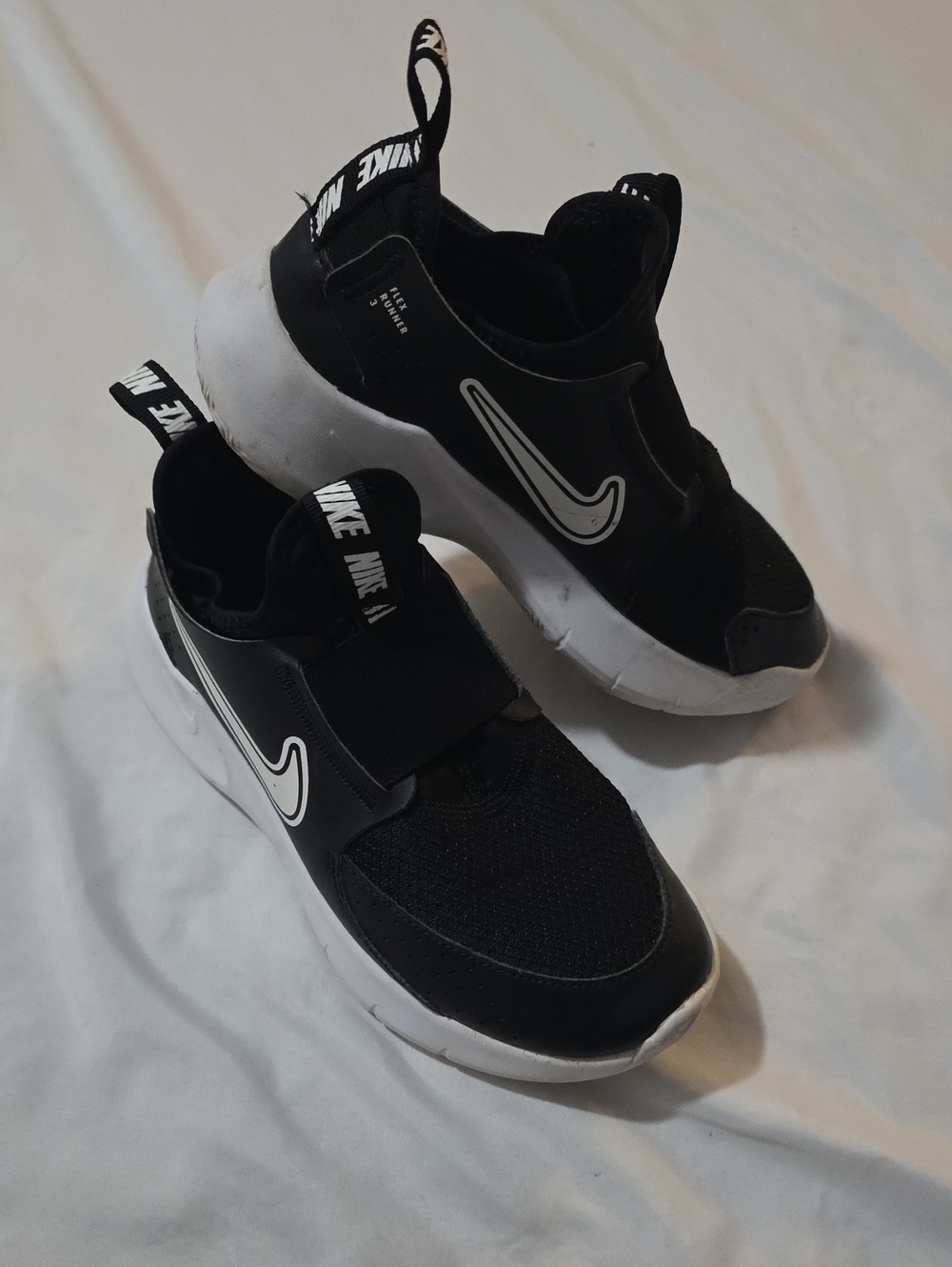 Nike Little Kids Black Slip-On Athletic Sneakers